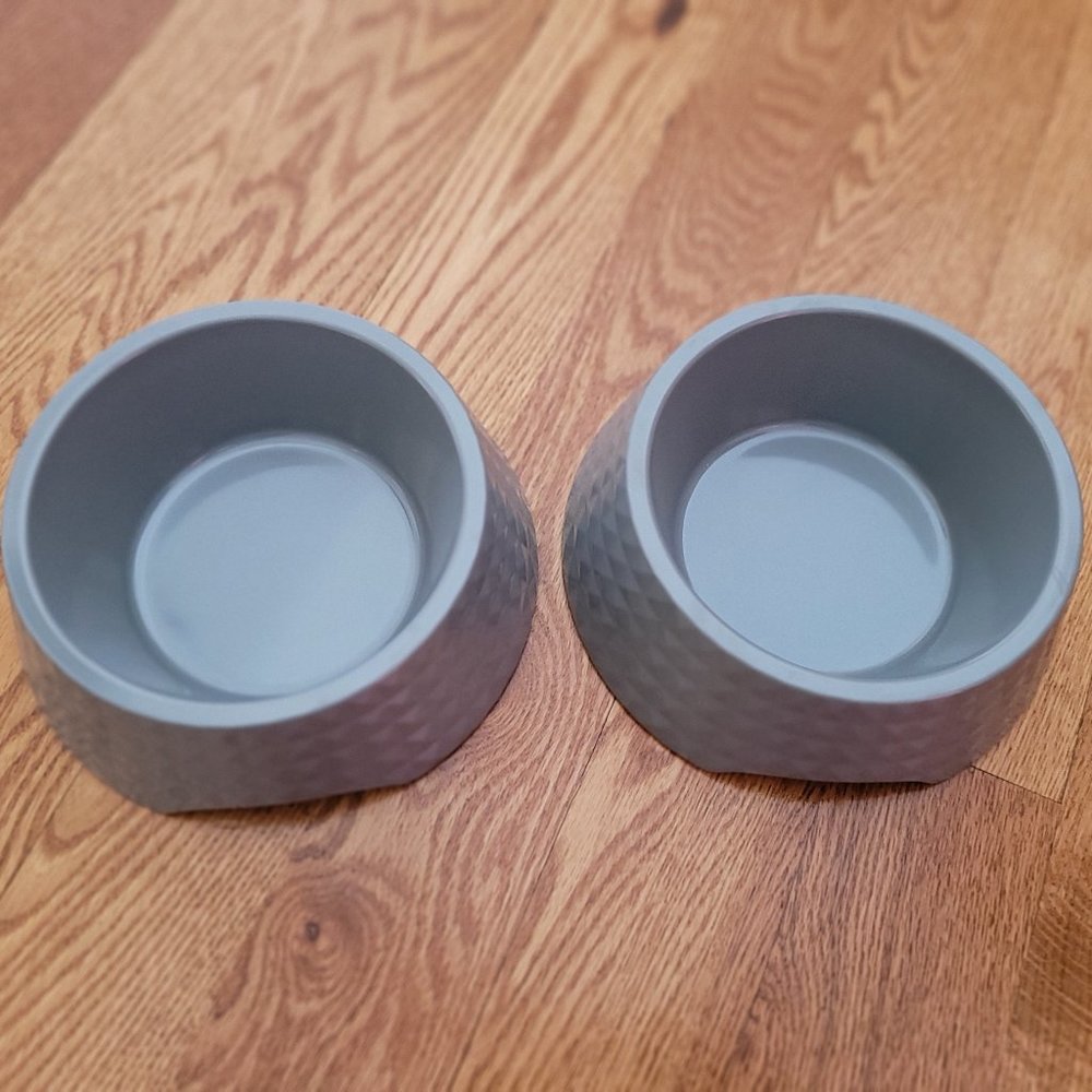 NWOT Pet Food/Water Dishes